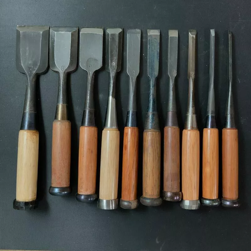 #M157Mixed set for beginner Bench chisels set by unknown smith
