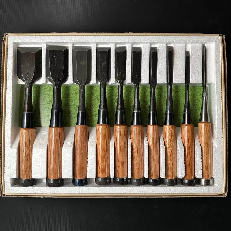 #M159Mixed set for beginner Bench chisels set by unknown smith